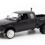 Revell Ford F150 XLT - Bausatz 07045 - Baubericht auf modellbautest.de